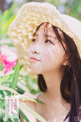 他的手攀向了我的高峰